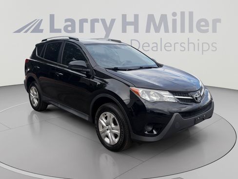 Used 2014 Toyota RAV4 LE AWD/4WD image 7