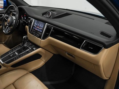 Used 2017 Porsche Macan image 13