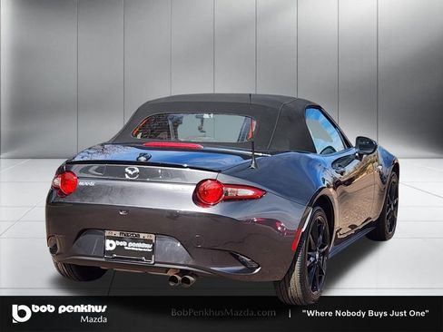 Used 2023 MAZDA MX-5 Miata Club image 24