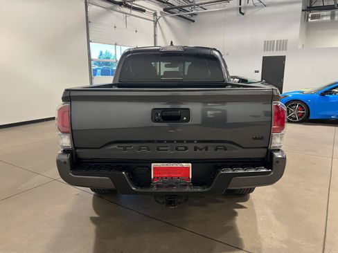 Used 2023 Toyota Tacoma TRD Off-Road w/ Advanced Technology Package AWD/4WD image 4