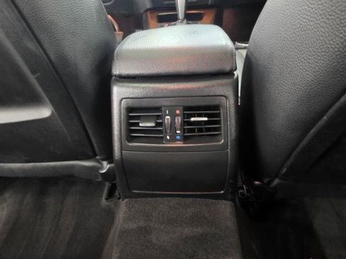 Used 2010 BMW 328i xDrive Sedan AWD/4WD image 36