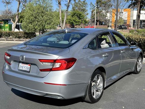 Used 2018 Honda Accord EX-L image 14