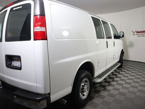 Used 2023 Chevrolet Express 2500 w/ Driver Convenience Package image 11