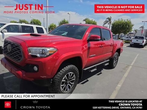 Used 2020 Toyota Tacoma TRD Sport w/ Technology Package AWD/4WD image 6