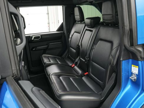 Certified 2025 Ford Bronco Badlands AWD/4WD image 24