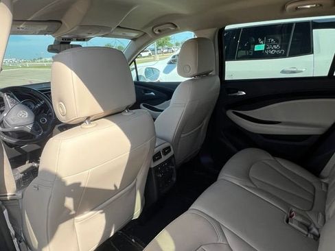 Used 2018 Buick Envision Essence w/ LPO, Cargo Package FWD image 9