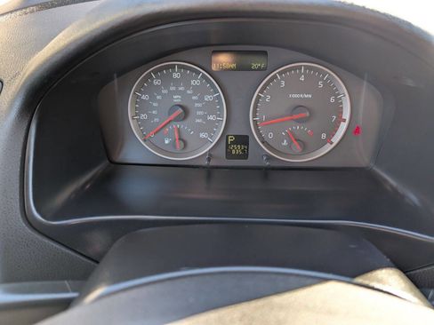 Used 2005 Volvo V50 T5 image 19