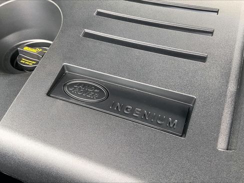 New 2026 Land Rover Range Rover Sport Dynamic SE AWD/4WD image 17