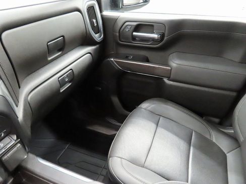 Used 2023 Chevrolet Silverado 3500 LTZ w/ LTZ Convenience Package image 32