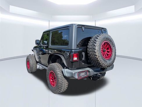 Used 2019 Jeep Wrangler Sport AWD/4WD image 6