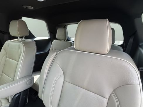 Used 2022 Chevrolet Traverse Premier w/ LPO, Floor Liner Package FWD image 19