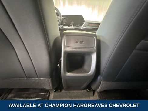 Used 2025 Chevrolet Trax RS w/ Driver Confidence Package image 29