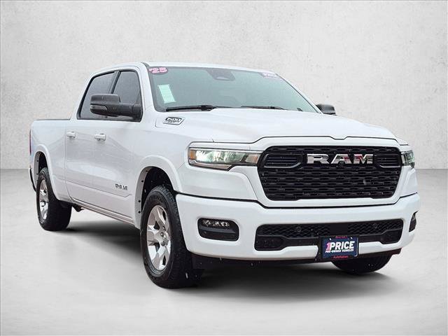 Used 2025 RAM 1500 Big Horn AWD/4WD image 3