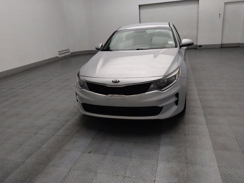 Used 2016 Kia Optima LX image 15