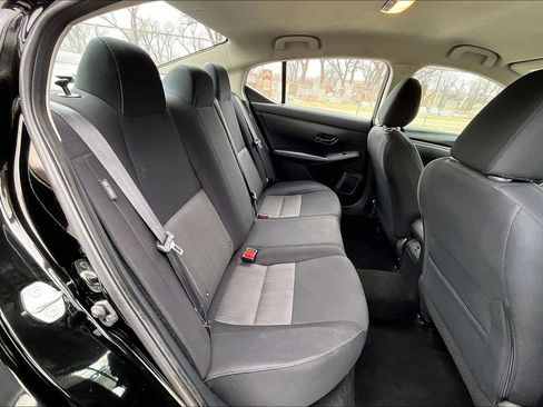 Used 2024 Nissan Sentra SV image 25