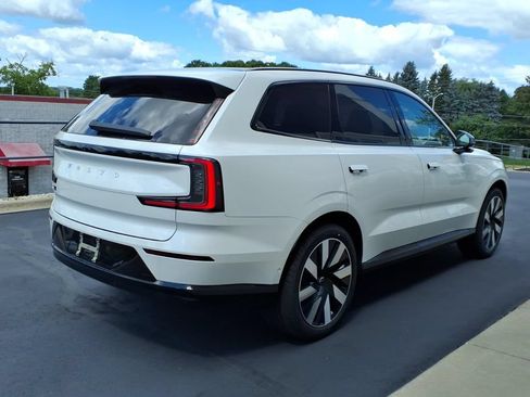 New 2026 Volvo EX90 Ultra AWD/4WD image 5