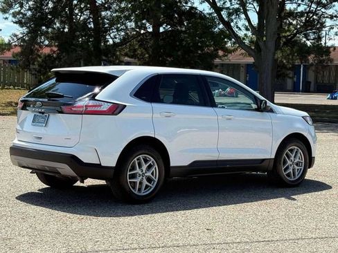 Used 2022 Ford Edge SEL w/ Convenience Package AWD/4WD image 5