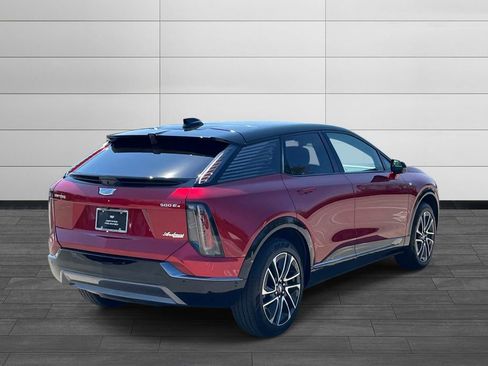 Certified 2025 Cadillac Optiq Sport 1 image 5