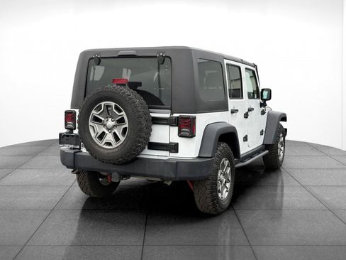 Used 2018 Jeep Wrangler Unlimited Rubicon w/ Connectivity Group image 7