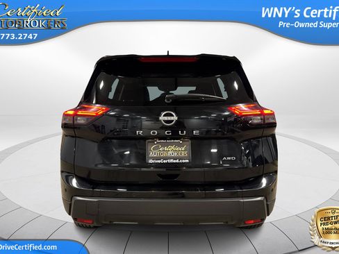 Used 2025 Nissan Rogue SV AWD/4WD image 7