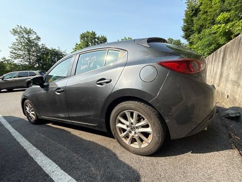 Used 2014 MAZDA MAZDA3 i Grand Touring FWD image 3