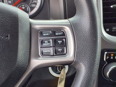 Used 2024 RAM 1500 Warlock AWD/4WD image 14