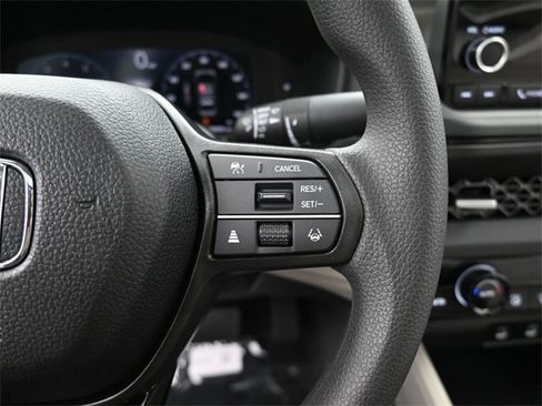 New 2025 Honda Accord SE image 18