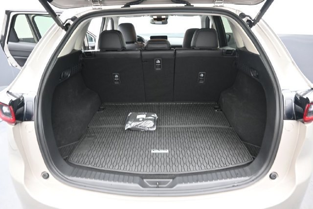 Certified 2025 MAZDA CX-5 AWD 2.5 S w/ Preferred Package image 16