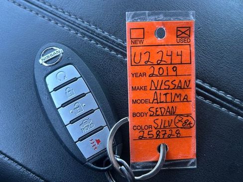 Used 2019 Nissan Altima 2.5 S FWD image 33