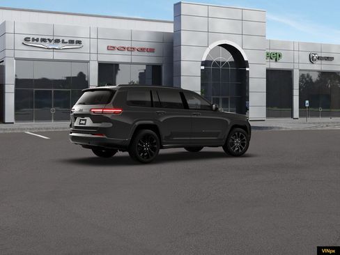 New 2026 Jeep Grand Cherokee L Limited AWD/4WD image 8