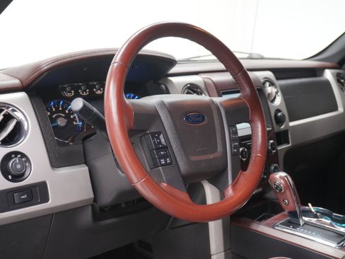 Used 2014 Ford F150 King Ranch w/ King Ranch Luxury Package AWD/4WD image 12