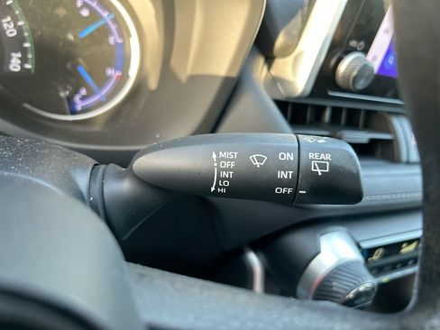 Certified 2024 Toyota RAV4 LE AWD/4WD image 17