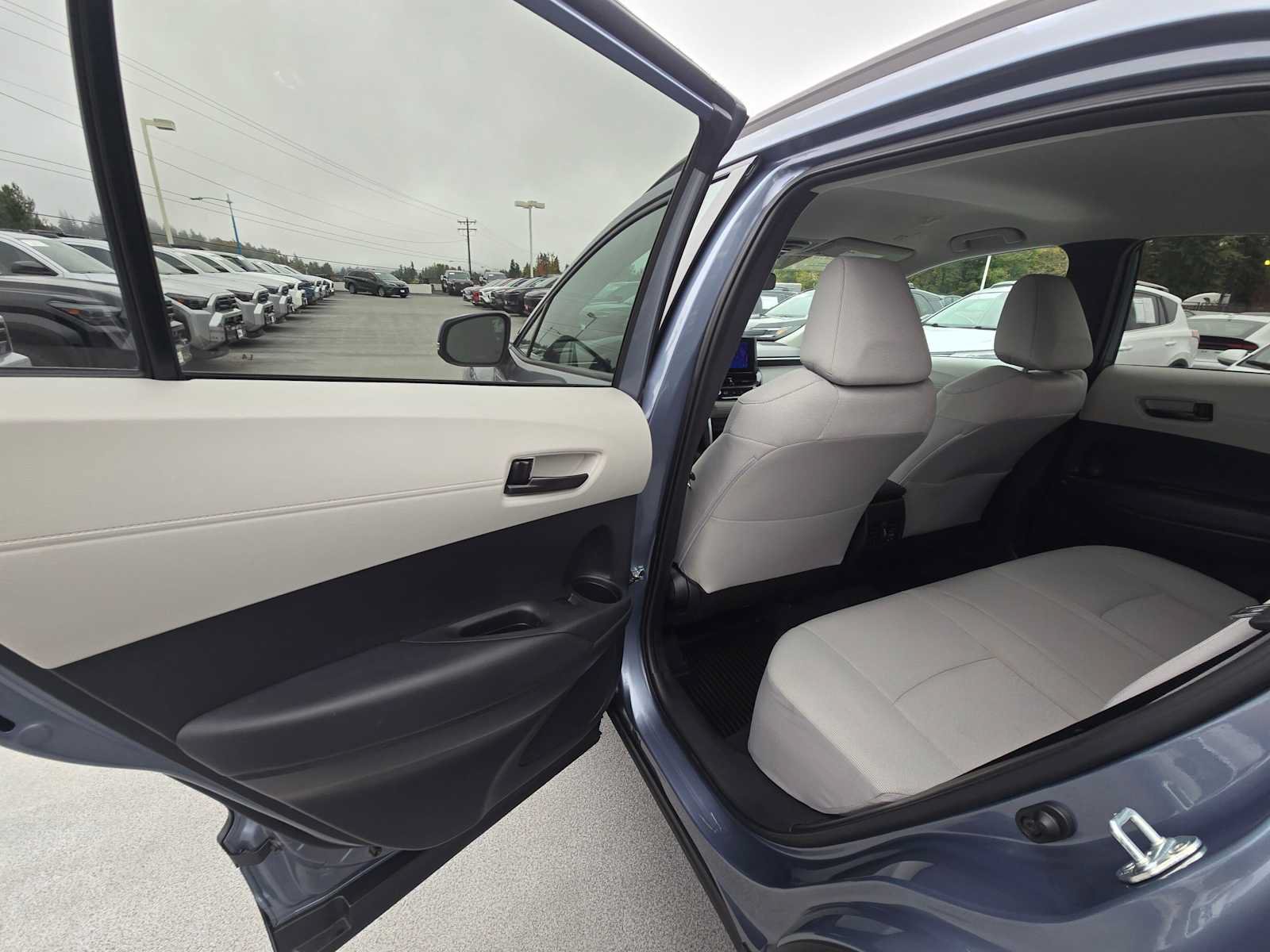 Certified 2024 Toyota Corolla Cross LE AWD/4WD image 15