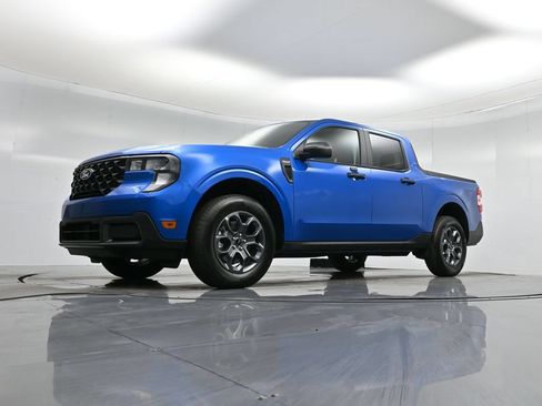 New 2026 Ford Maverick XLT FWD image 40
