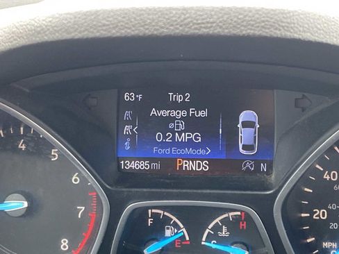 Used 2017 Ford Escape SE image 20