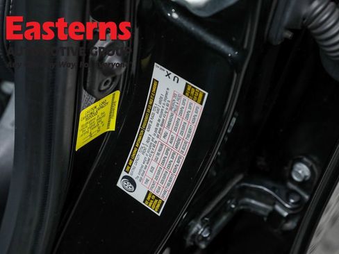 Used 2023 Toyota Venza Nightshade AWD/4WD image 33