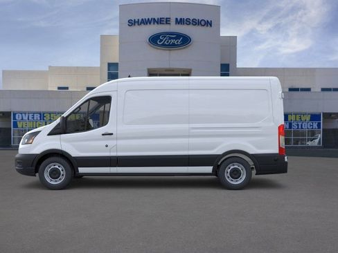 New 2025 Ford Transit 250 148 Medium Roof RWD image 3