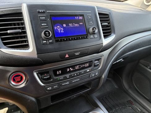 Used 2019 Honda Ridgeline Sport image 15