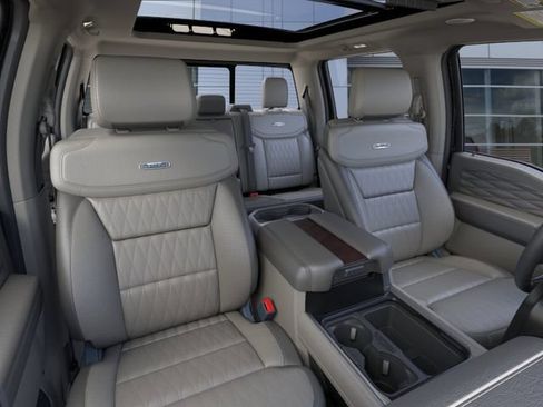 New 2026 Ford F450 Platinum w/ Platinum Plus Package AWD/4WD image 10