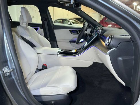 New 2025 Mercedes-Benz C 300 4MATIC Sedan image 11
