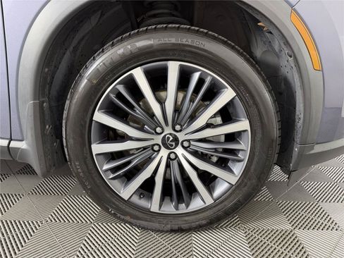 Used 2023 INFINITI QX60 Sensory w/ Cargo Package AWD/4WD image 10