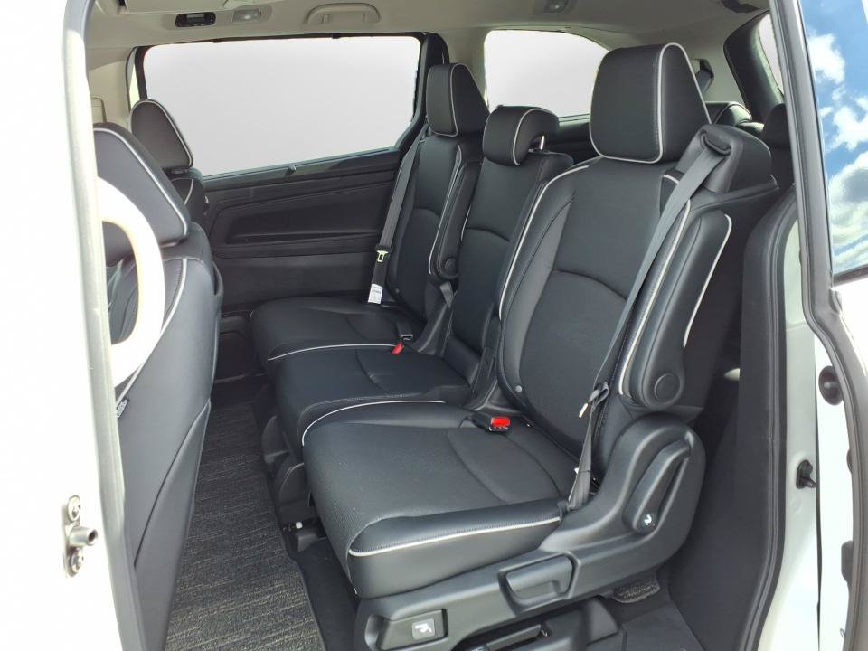 New 2027 Honda Odyssey Elite image 11