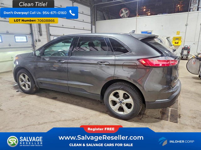 Used 2020 Ford Edge SE AWD/4WD image 3