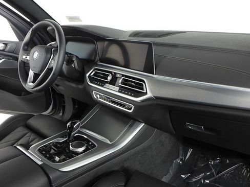 Certified 2023 BMW X5 xDrive45e w/ Parking Assistance Package image 13