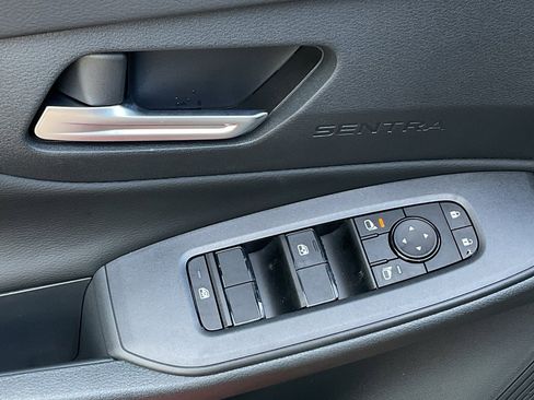 New 2026 Nissan Sentra SV image 11