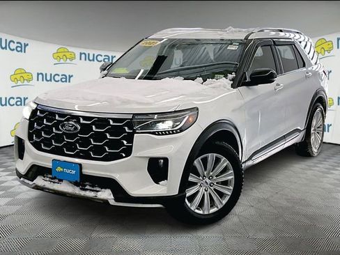 Used 2025 Ford Explorer Platinum w/ LUX Leather Package AWD/4WD image 3