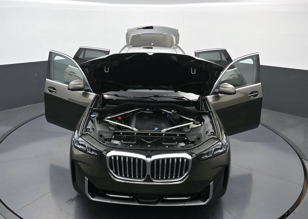 Used 2026 BMW X5 xDrive40i AWD/4WD image 39