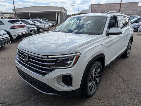 New 2026 Volkswagen Atlas SE image 9