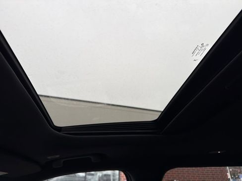 New 2025 Jeep Grand Cherokee L Laredo w/ Luxury Tech Group I image 21