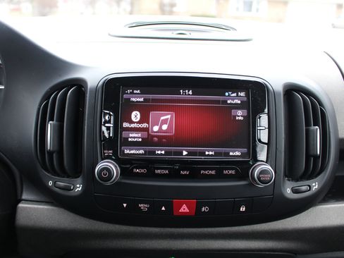 Used 2014 FIAT 500L Trekking w/ Popular Equipment Group image 24